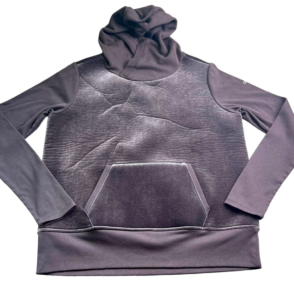 ALO Yoga Women's Hooded Pullover in Dusty Purple